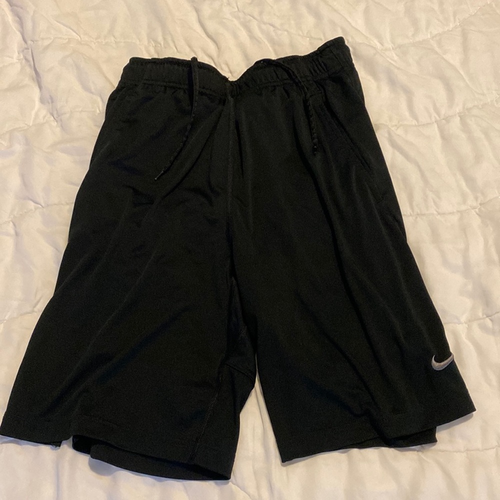 Mens Nike Dri-Fit Shorts. Size Small. Black